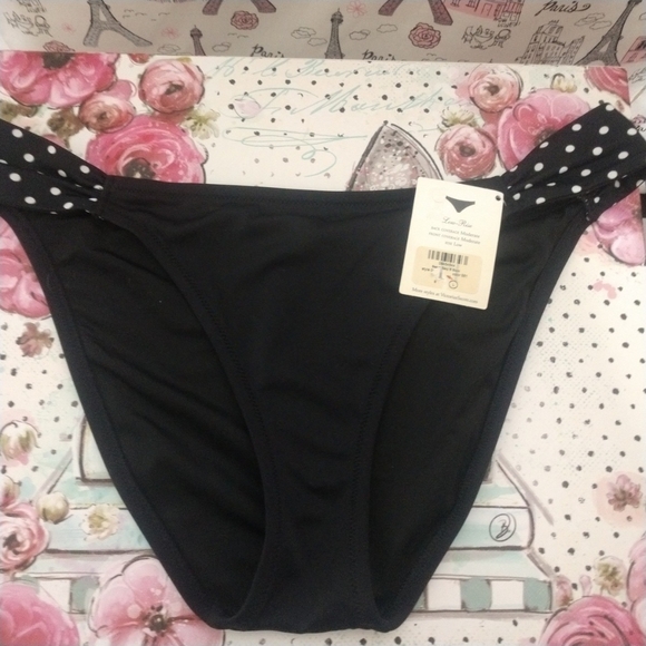 Victoria's Secret Low Rise Bikini Bottom - Picture 6 of 7